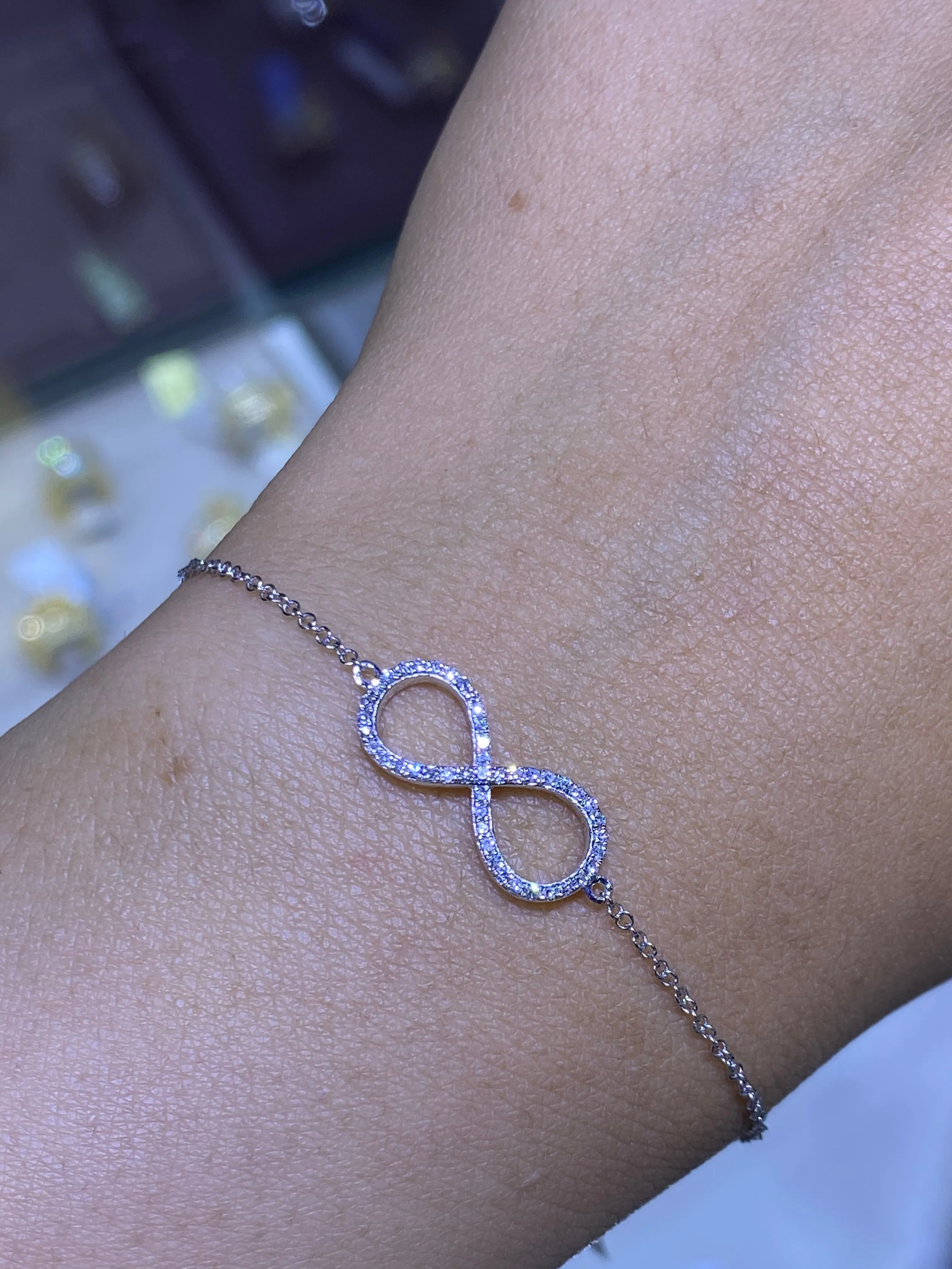 14k Gold Single Infinity Diamond Bracelet