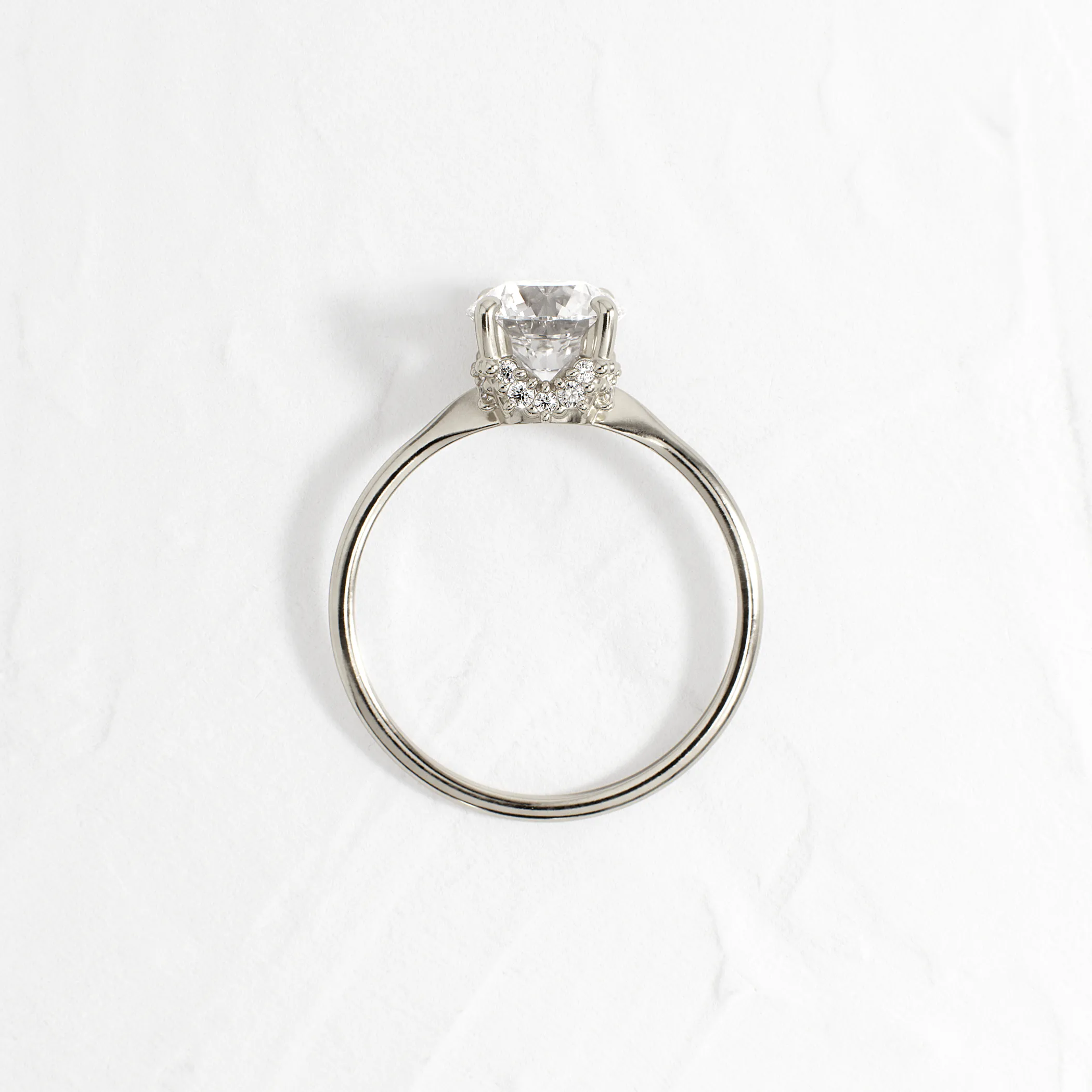 Fringes Ring, Round Cut