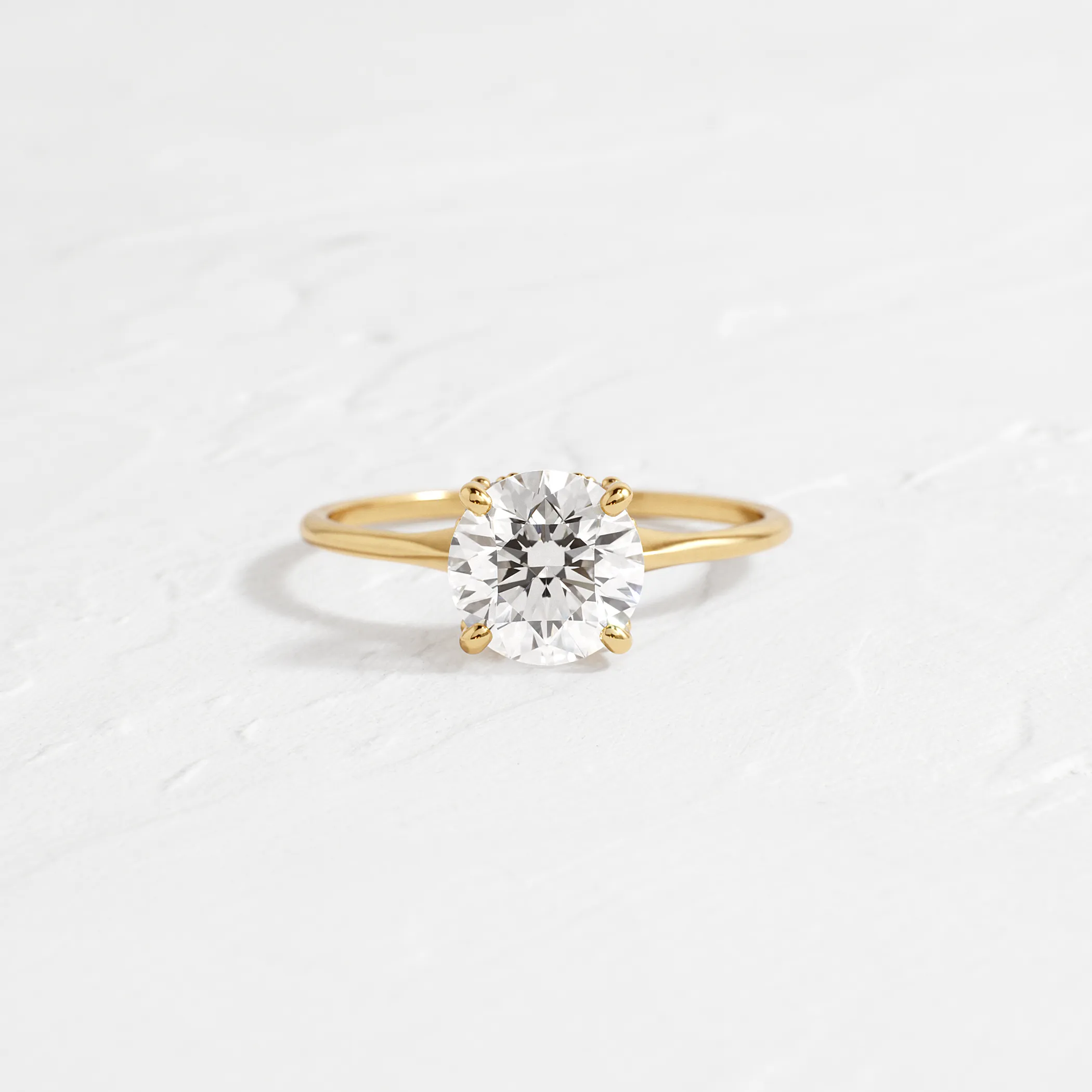 Fringes Ring, Round Cut