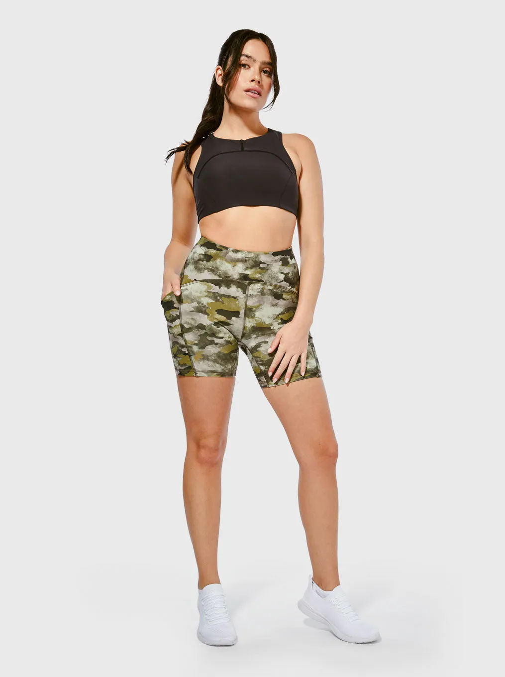 LULULEMON JUNIPER CAMO POWER THRU HR SHORT 6