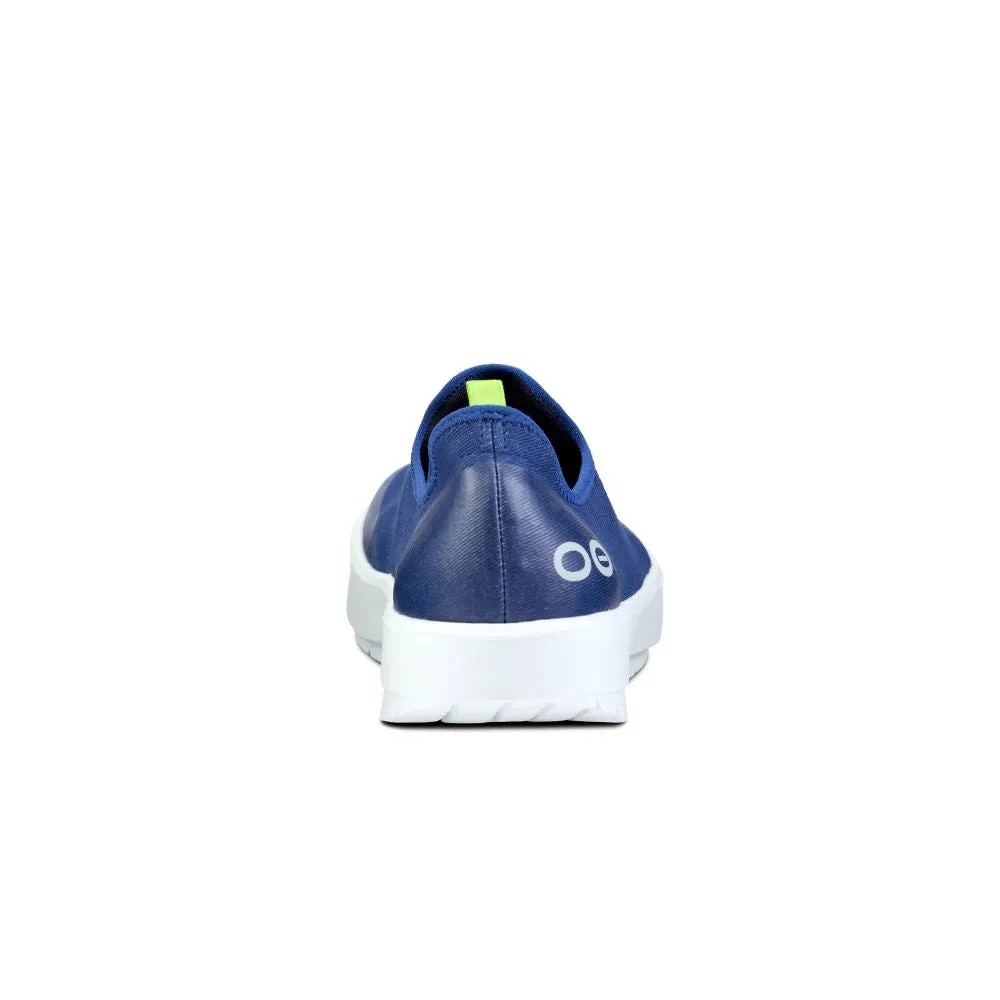 'OOFOS' Women's OOmg eeZee Low Shoe - White / Navy