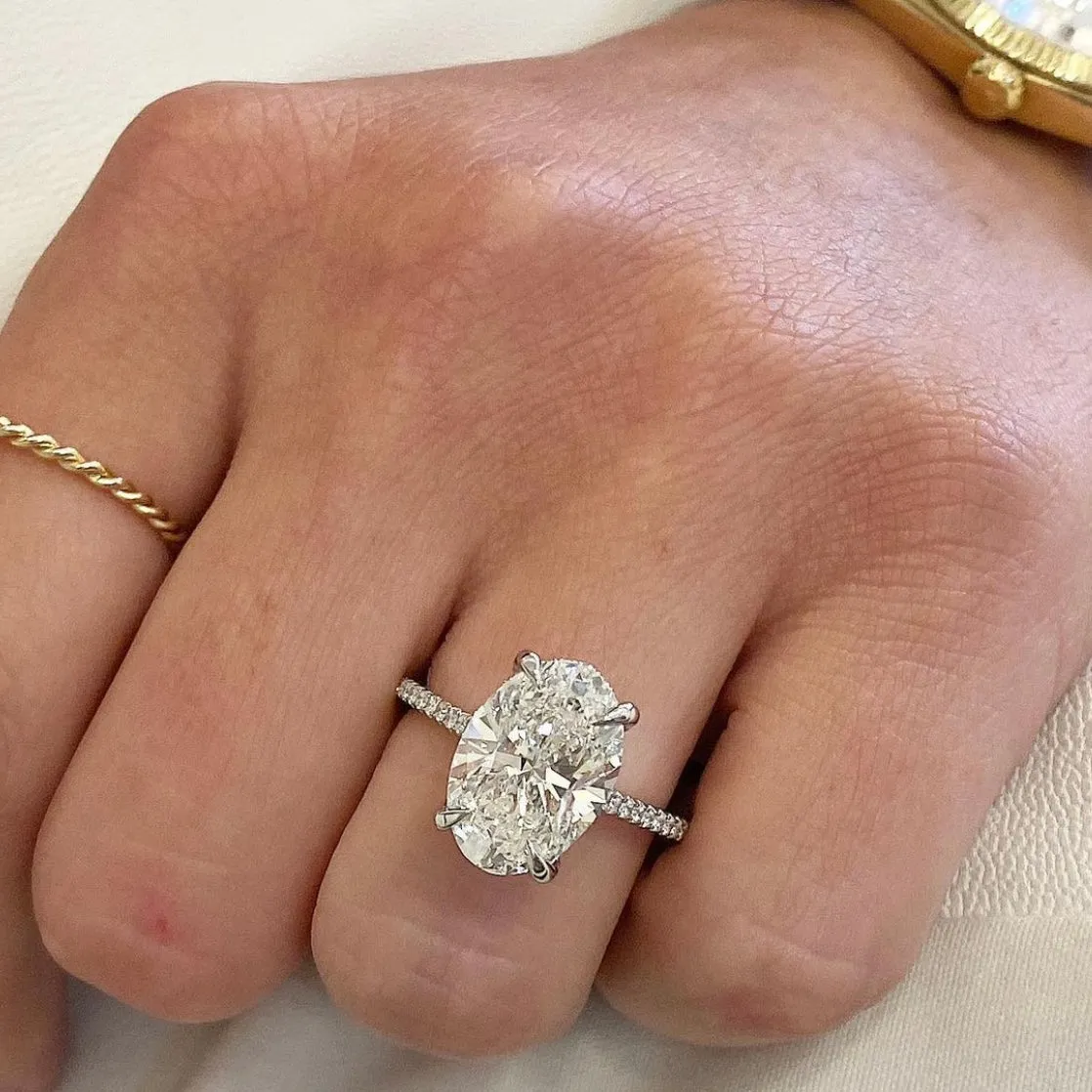 The Signature Pavé Solitaire | Oval